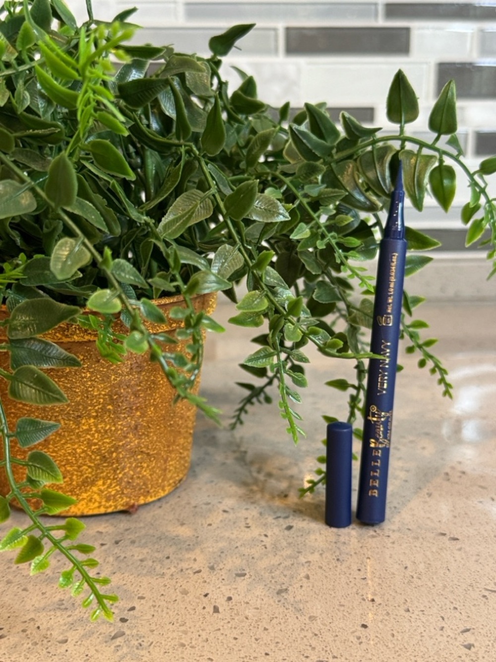 BELLE BEAUTY- Very Navy Liquid Eyeliner